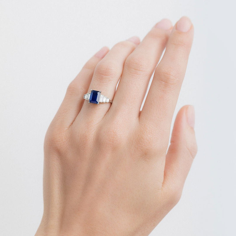 Sapphire Rings & All About Sapphires