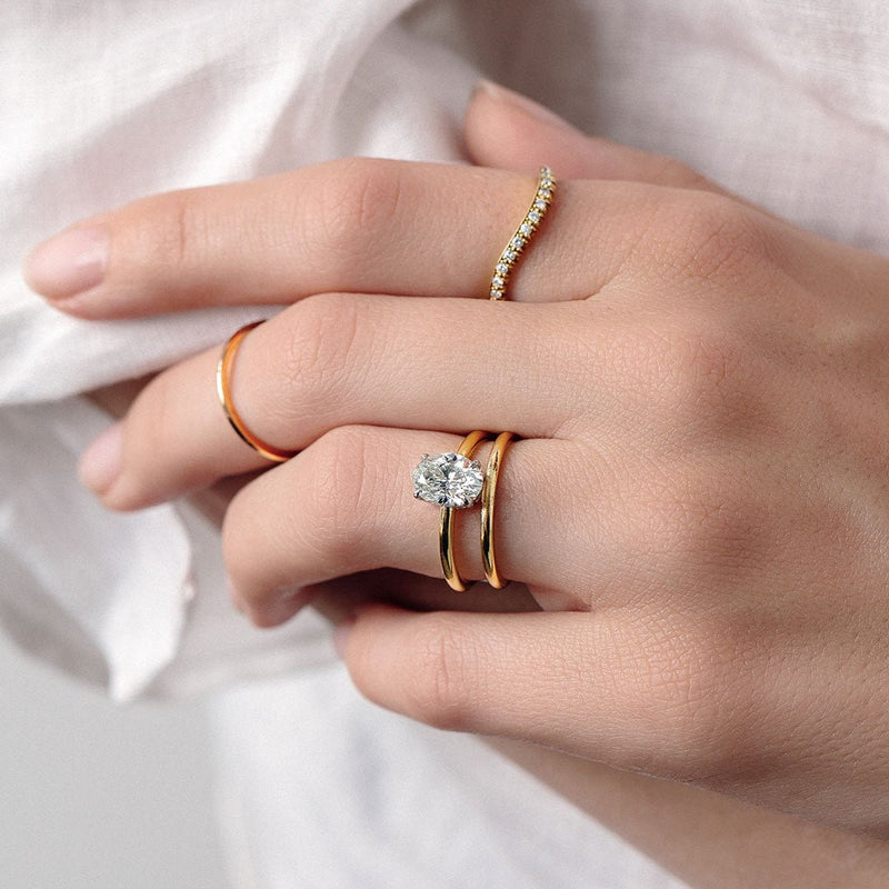 How to Pick the Perfect Band for Your Antique Solitaire Engagement Ring