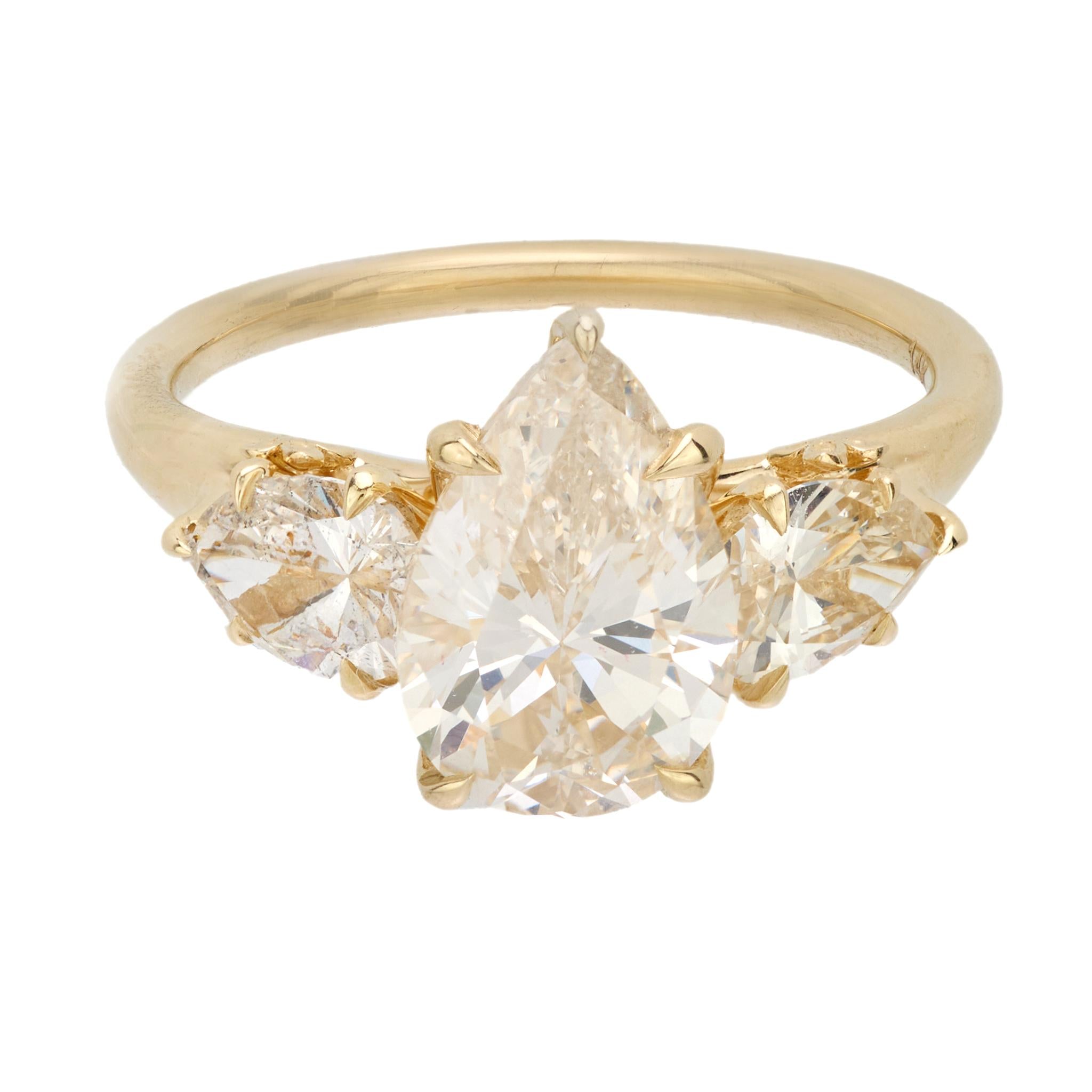 Vintage GIA 2.50 carat pear cut diamond 14k yellow gold engagement ring