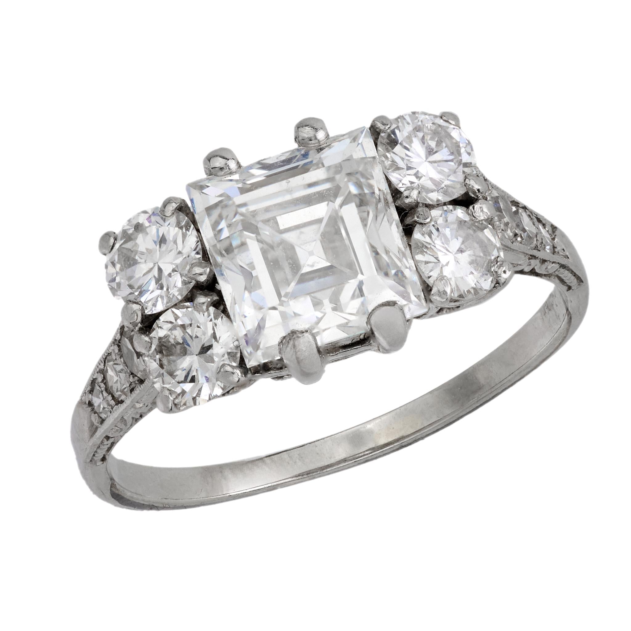 Art Deco GIA 2.14 carat Carré cut diamond 18k white gold ring