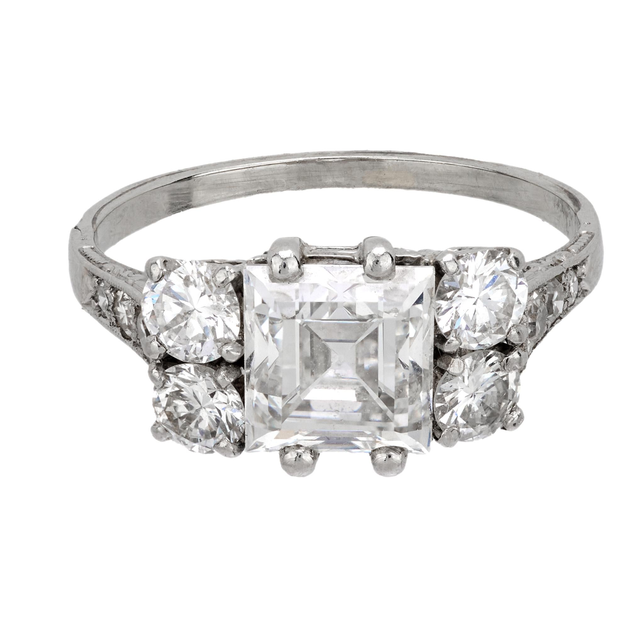 Art Deco GIA 2.14 carat Carré cut diamond 18k white gold ring