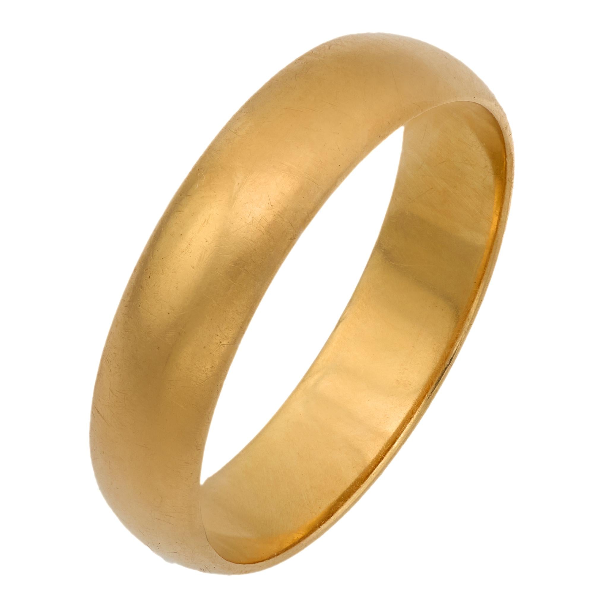 Vintage 14k yellow gold classic wedding band