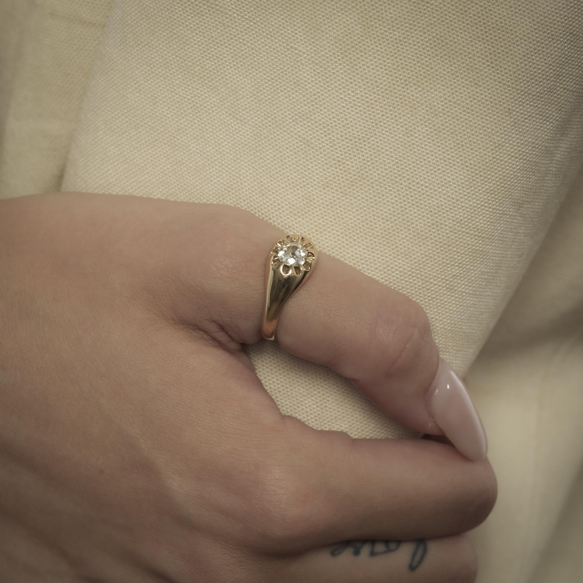 Victorian diamond 14k yellow gold engagement ring