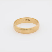 Vintage 14k yellow gold classic wedding band