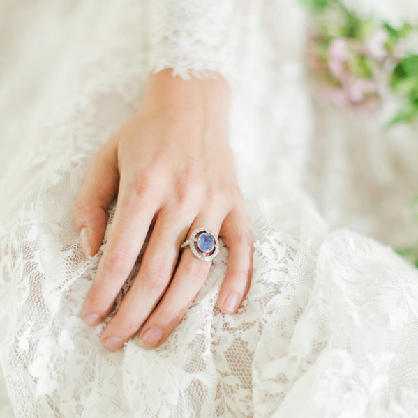 Late Art Deco Engagement Ring with Sri Lankan Sapphire | Pacifica | Photo from Bella Belle Shoes