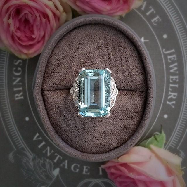 Shades of Blue: Exploring Aquamarine Engagement Rings