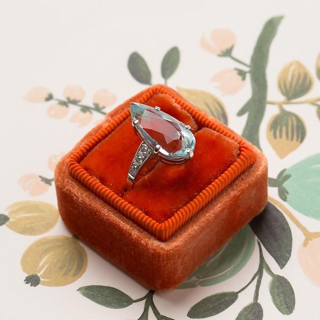 Pale Blue Brings a Youthful Touch to the Vintage Aquamarine Engagement Ring
