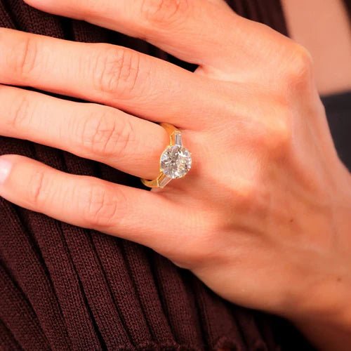 A Guide to Selecting Your Perfect Vintage Engagement Ring