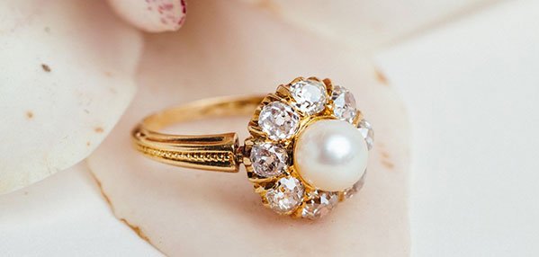 engagement rings for the Gemini