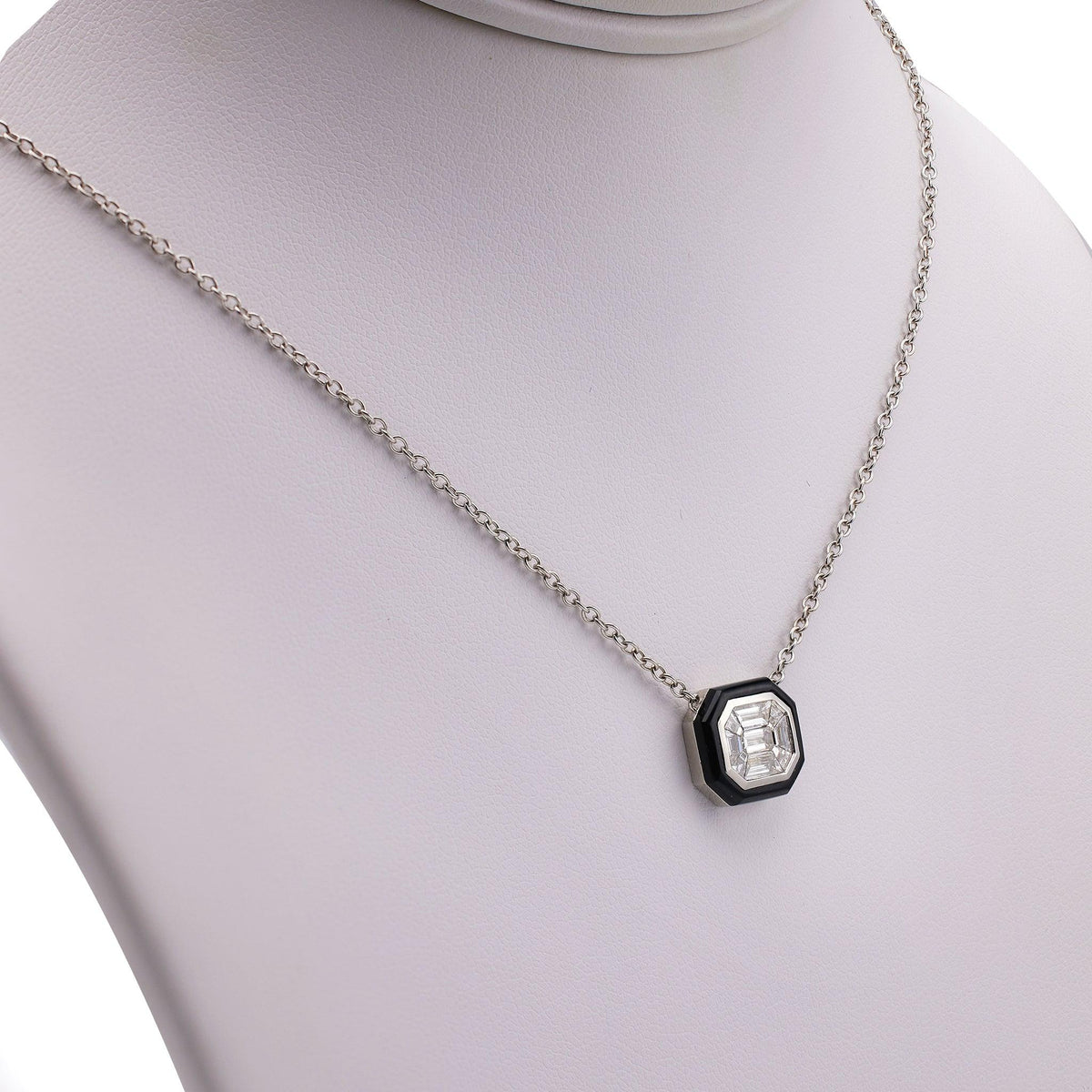 0.63 Carat Total Weight Diamond Onyx 18k White Gold Pendant Necklace