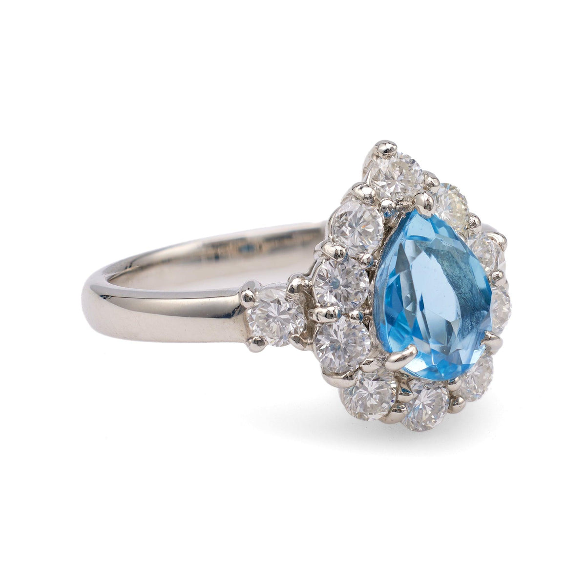 1.01 Carat Aquamarine and Diamond Platinum Cluster Ring