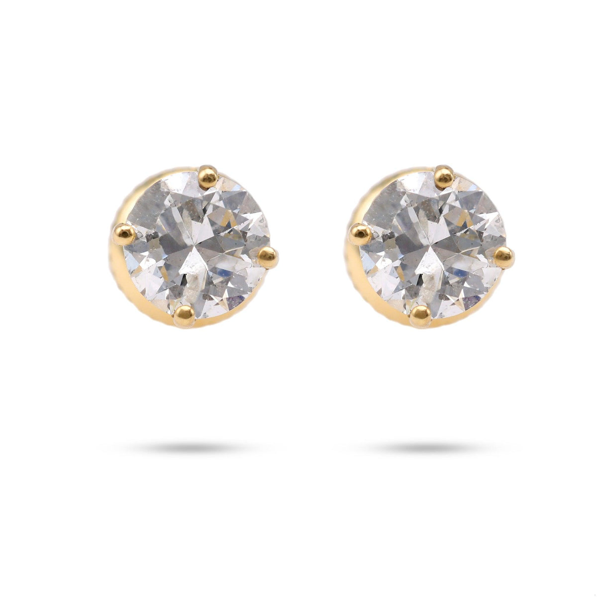 1.32 Carat Total Weight Diamond 18k Yellow Gold Stud Earrings