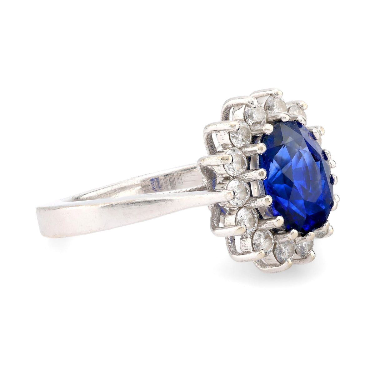 Modern 3 carat oval cut sapphire diamond 14k white gold cluster ring