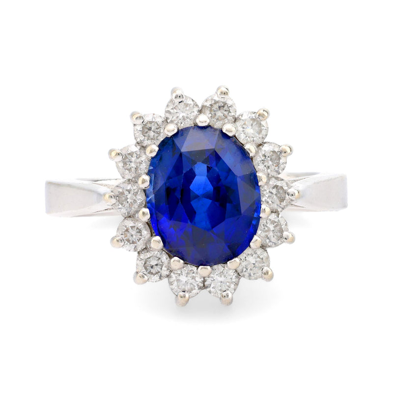 Modern 3 carat oval cut sapphire diamond 14k white gold cluster ring