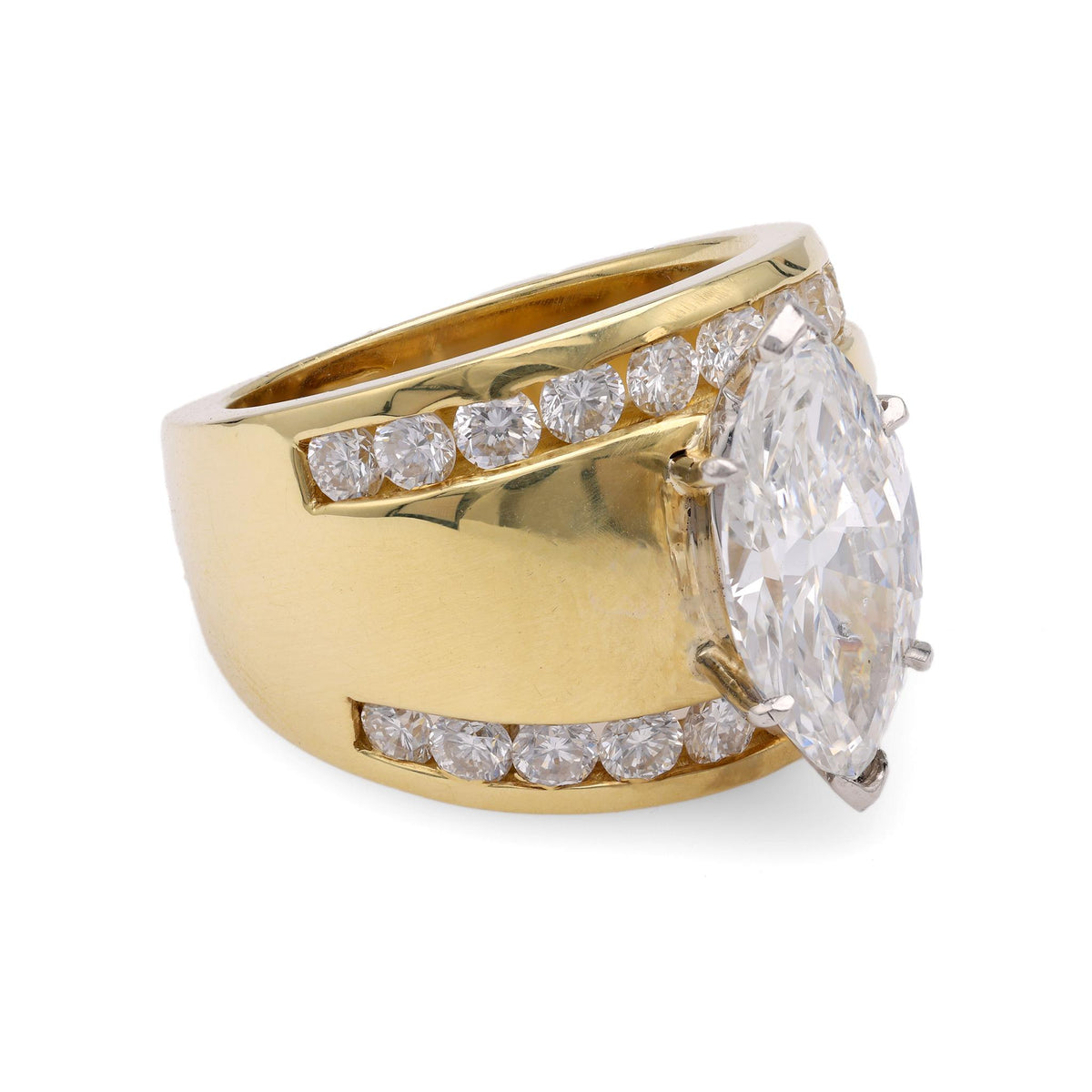 Vintage GIA 3.04 Carat Marquise Cut Diamond Yellow Gold Ring