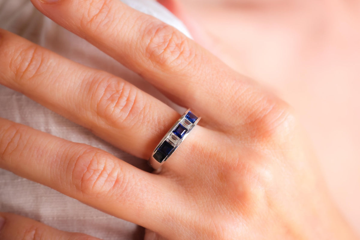 Carre Cut Sapphire Diamond Platinum Band