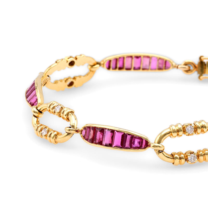 Vintage 6 Carat Ruby Diamond 18K Yellow Gold Bracelet