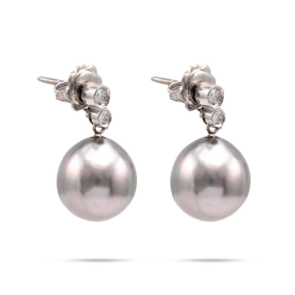 Modern Pearl Diamond 18K White Gold Drop Earrings