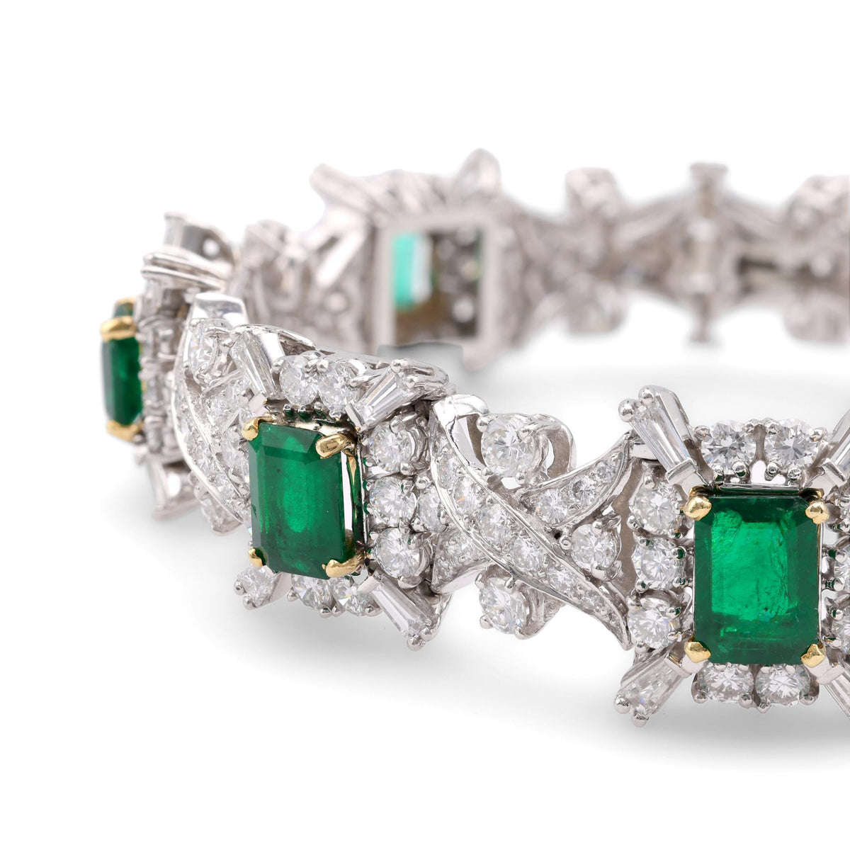 Vintage 7.37 Carat Emerald and 10 Carat Diamond Platinum Bracelet