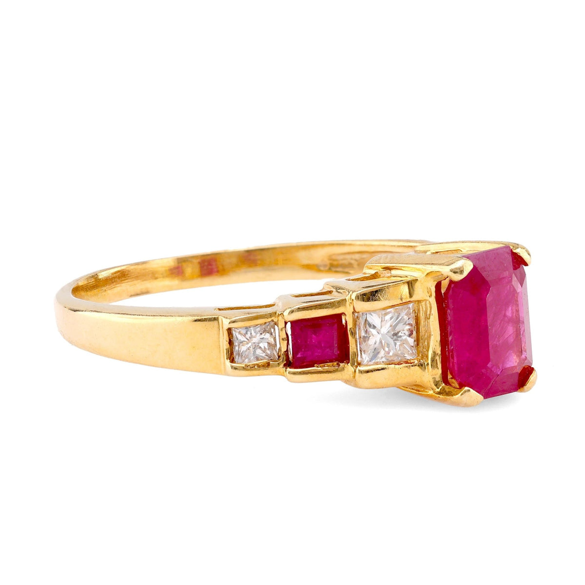 Vintage Ruby Diamond 14K Yellow Gold Ring