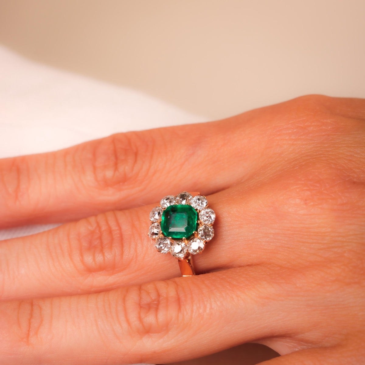 Victorian GIA 1.5 Carat Colombian Emerald Diamond 9K Rose Gold Cluster Ring