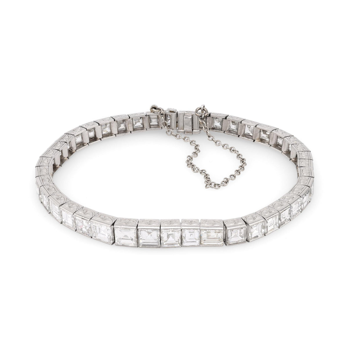 Art Deco 15 Carat Carre Cut Diamond Platinum Tennis Bracelet