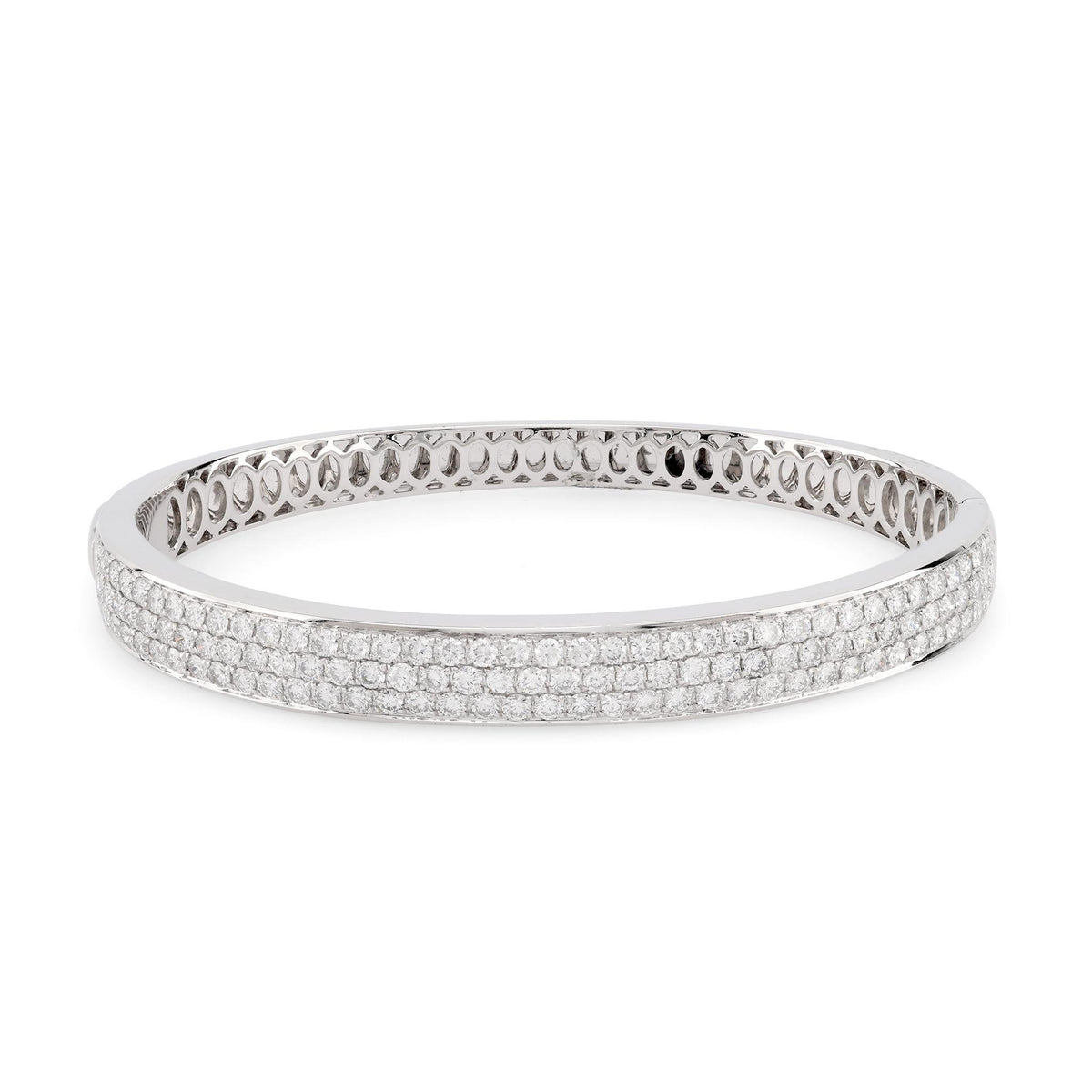 Modern 3.44 Carat Total Weight Diamond 14K White Gold Bangle