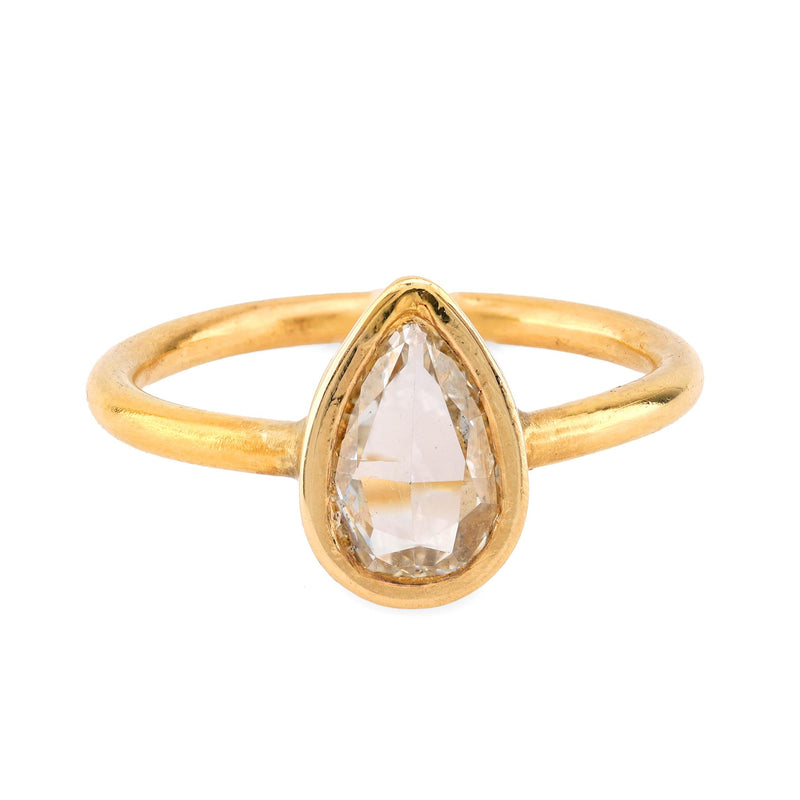 Vintage Pear Shape Diamond 18K Yellow Gold Bezel Ring