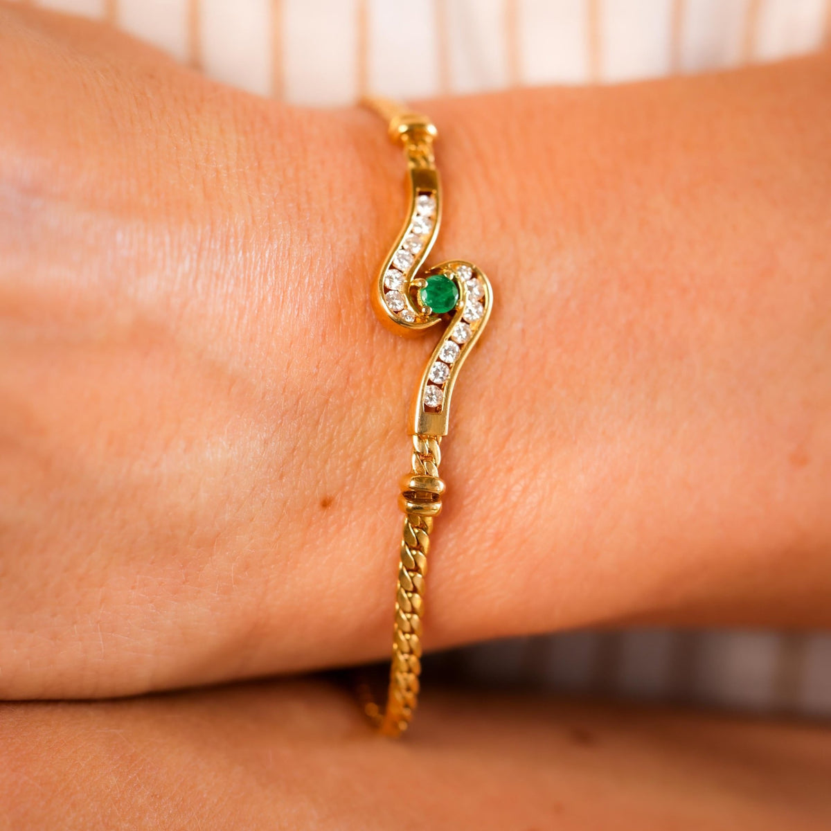 Vintage French Emerald Diamond 18K Yellow Gold Bracelet