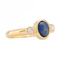 Vintage Sapphire Diamond 18K Yellow Gold Three Stone Ring