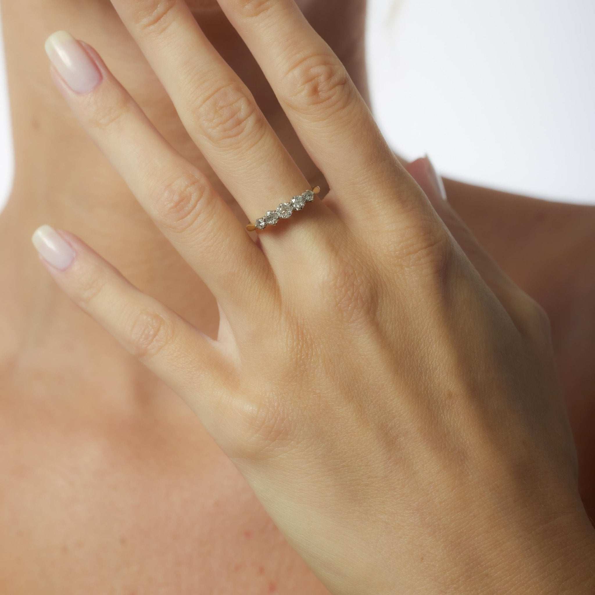 Edwardian diamond 18k yellow gold wedding band