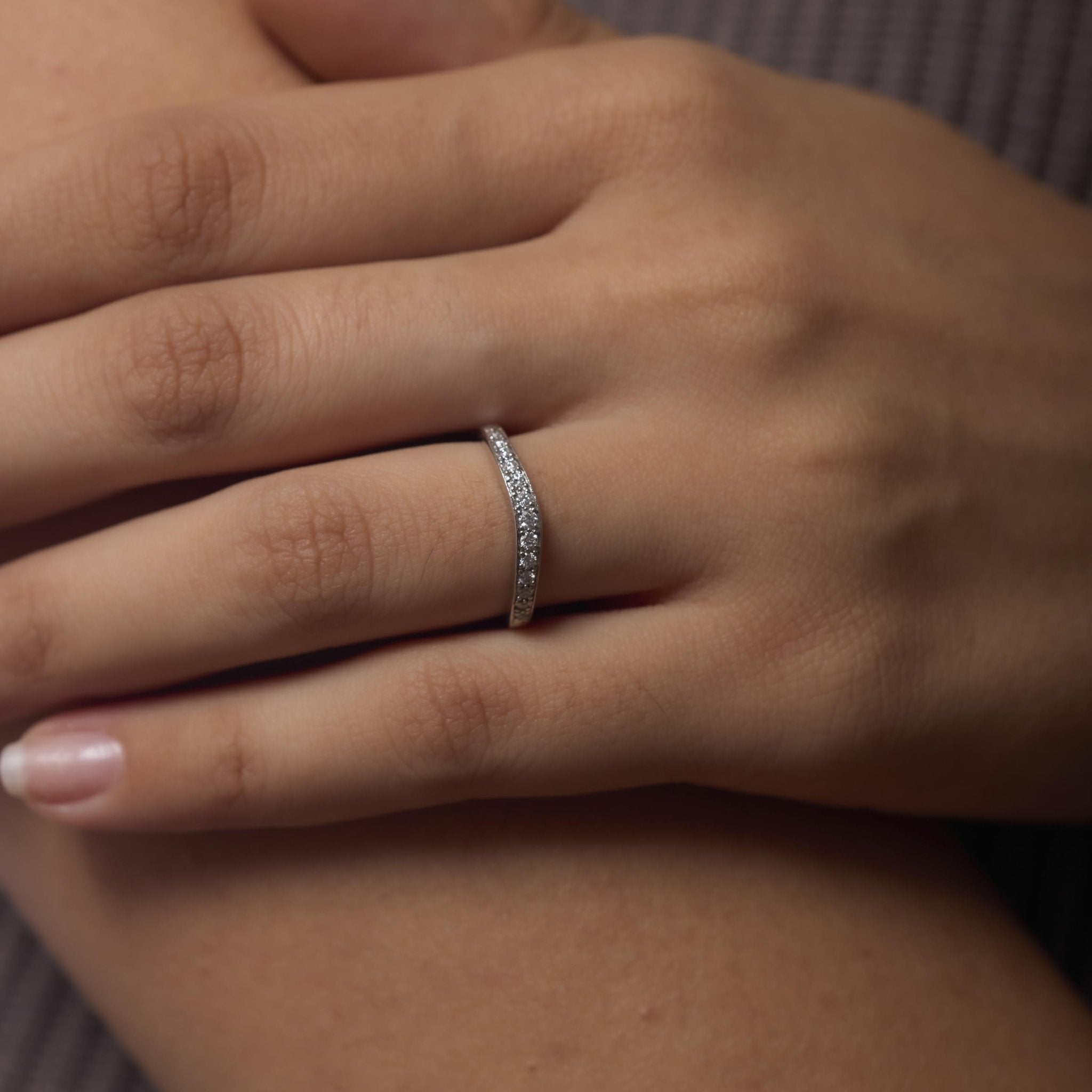 Vintage diamond 14k white gold wedding band