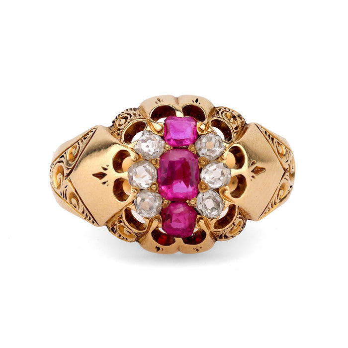 Antique ruby diamond 18k yellow gold ring