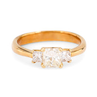 Vintage 1.17 carat diamond 18k yellow gold three stone engagement ring