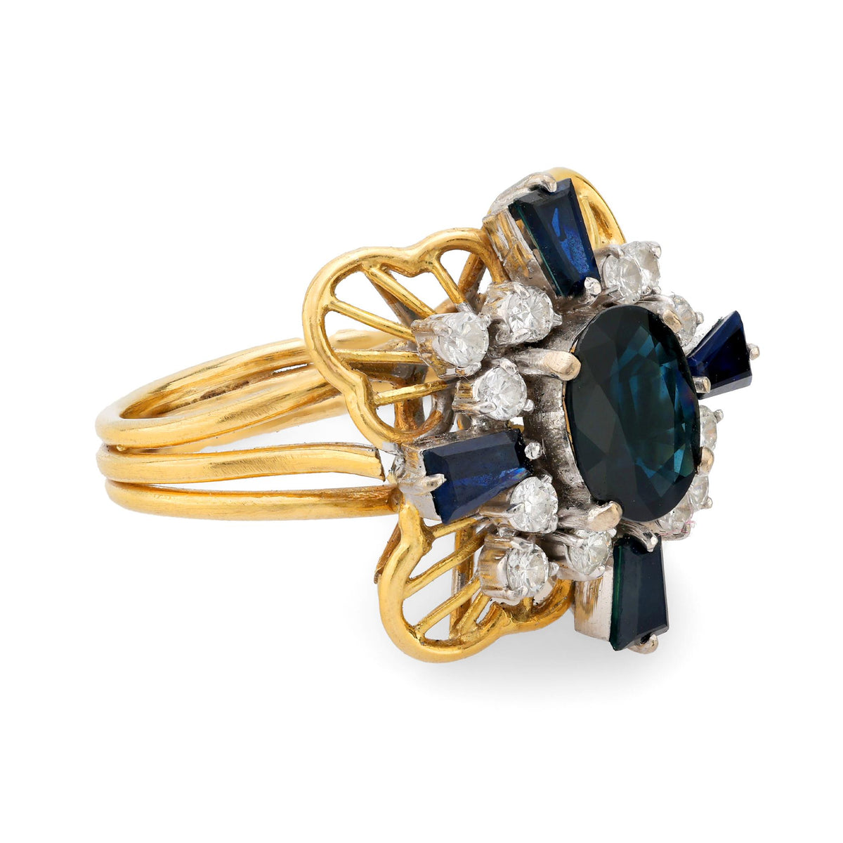 Retro 2 carat total weight sapphire diamond 18k gold cocktail ring