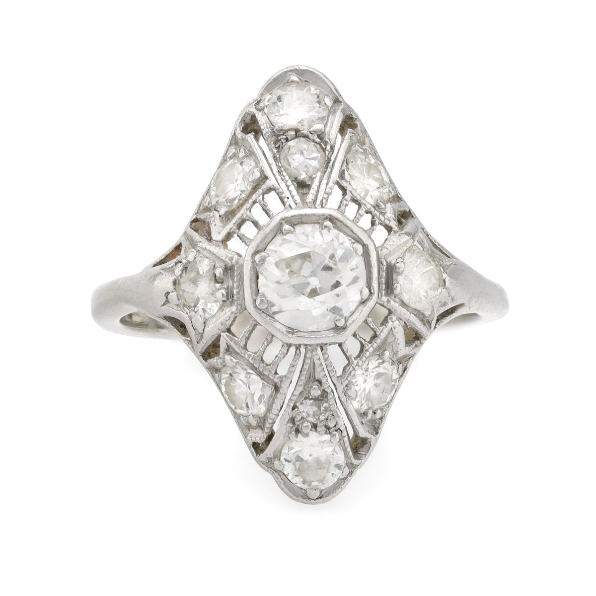 Art Deco 18k white gold diamond filigree ring