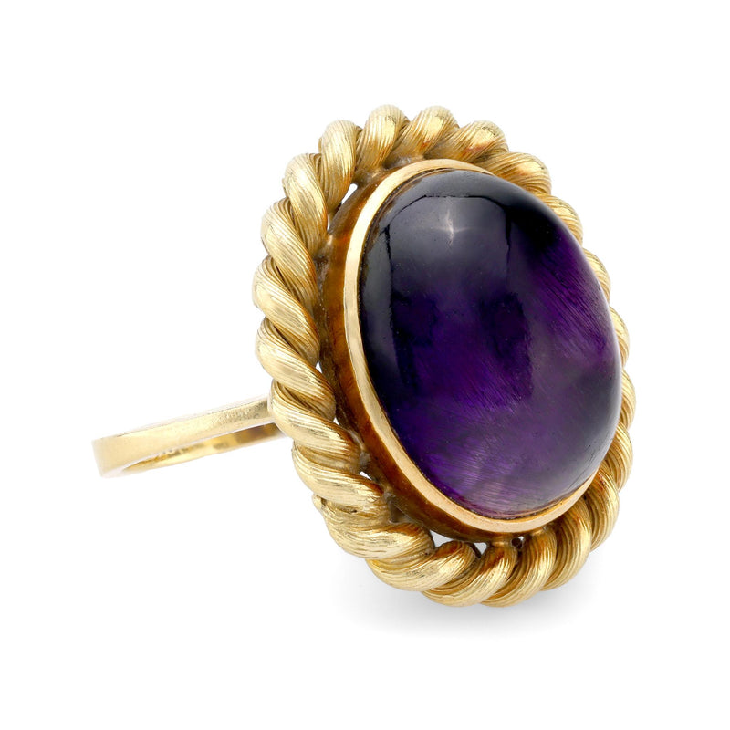 English Mid-Century 18k yellow gold amethyst ring