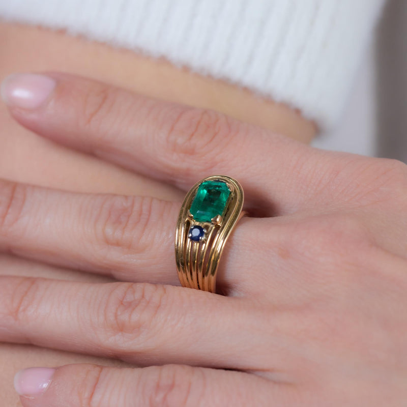 Retro emerald sapphire 18k rose gold cocktail ring