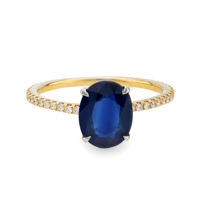 Modern 2 carat oval cut sapphire diamond 18k yellow gold ring