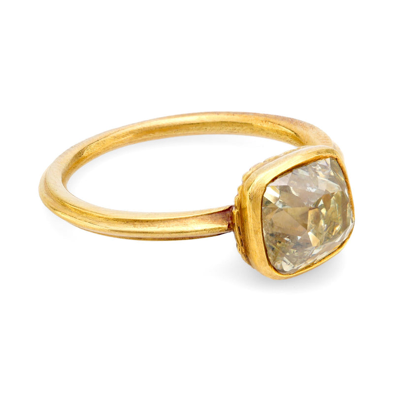 Georgian style 3 carat old mine diamond 18k yellow gold solitaire ring