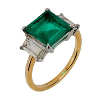 GIA 3.10 carat Colombian emerald diamond 18k yellow gold three stone ring