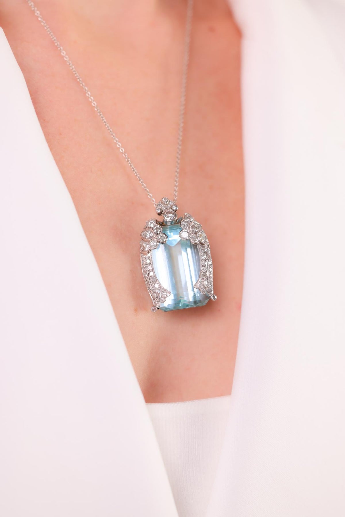 Art Deco French 42 carat aquamarine diamond platinum necklace