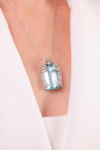 Art Deco French 42 carat aquamarine diamond platinum necklace