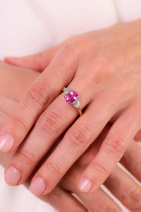 GIA 2 carat pink sapphire diamond 18k yellow gold three stone ring