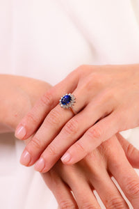 Modern 3 carat oval cut sapphire diamond 14k white gold cluster ring