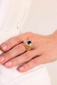 GIA 2.10 carat oval cut sapphire diamond 18k yellow gold dome ring