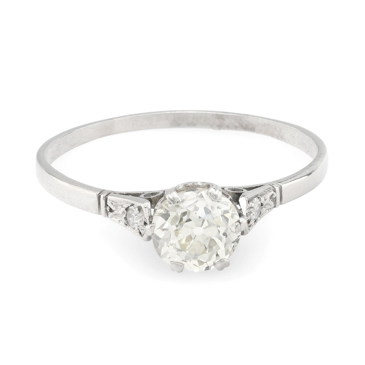 Edwardian 0.75 carat platinum diamond solitaire ring