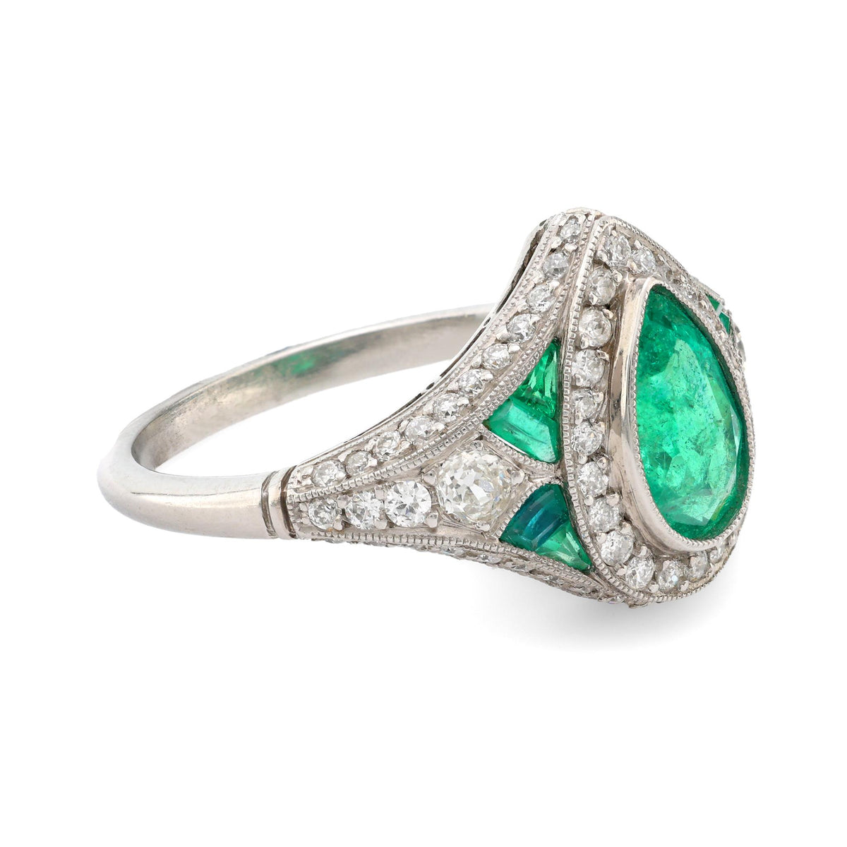 Art Deco style 1.15 carat emerald diamond platinum cocktail ring