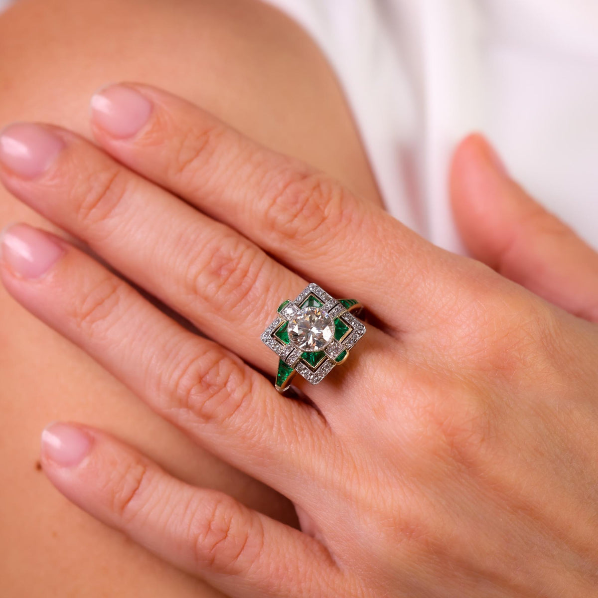 Art Deco style 1.64 carat diamond emerald platinum square ring