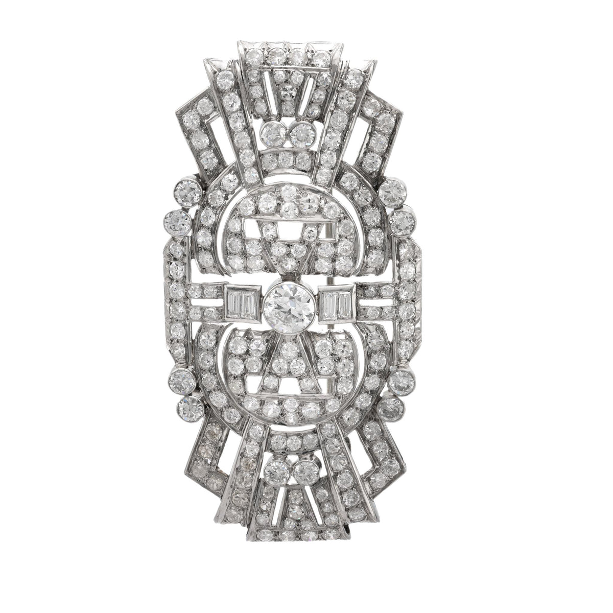 Art Deco 10 carat total weight diamond platinum brooch